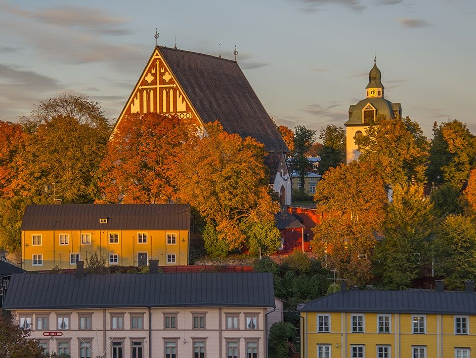 Tuomiokirkko_auringonlasku Niko Laurila.jpg