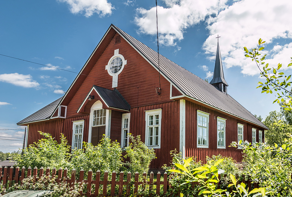 Kulloon kyläkirkon etusivu
