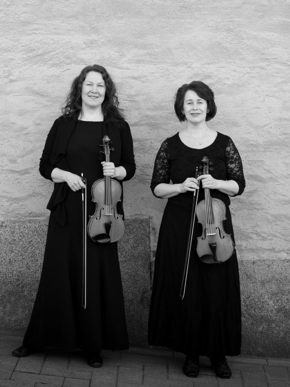 Musiikkia tuomiokirkossa Sofia Lindroos ja marianne Maans